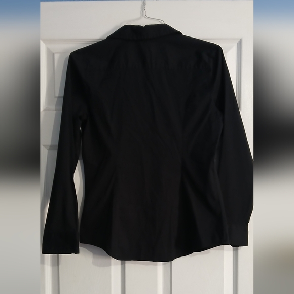 Classic Black Women's Top - Picture 4 of 8